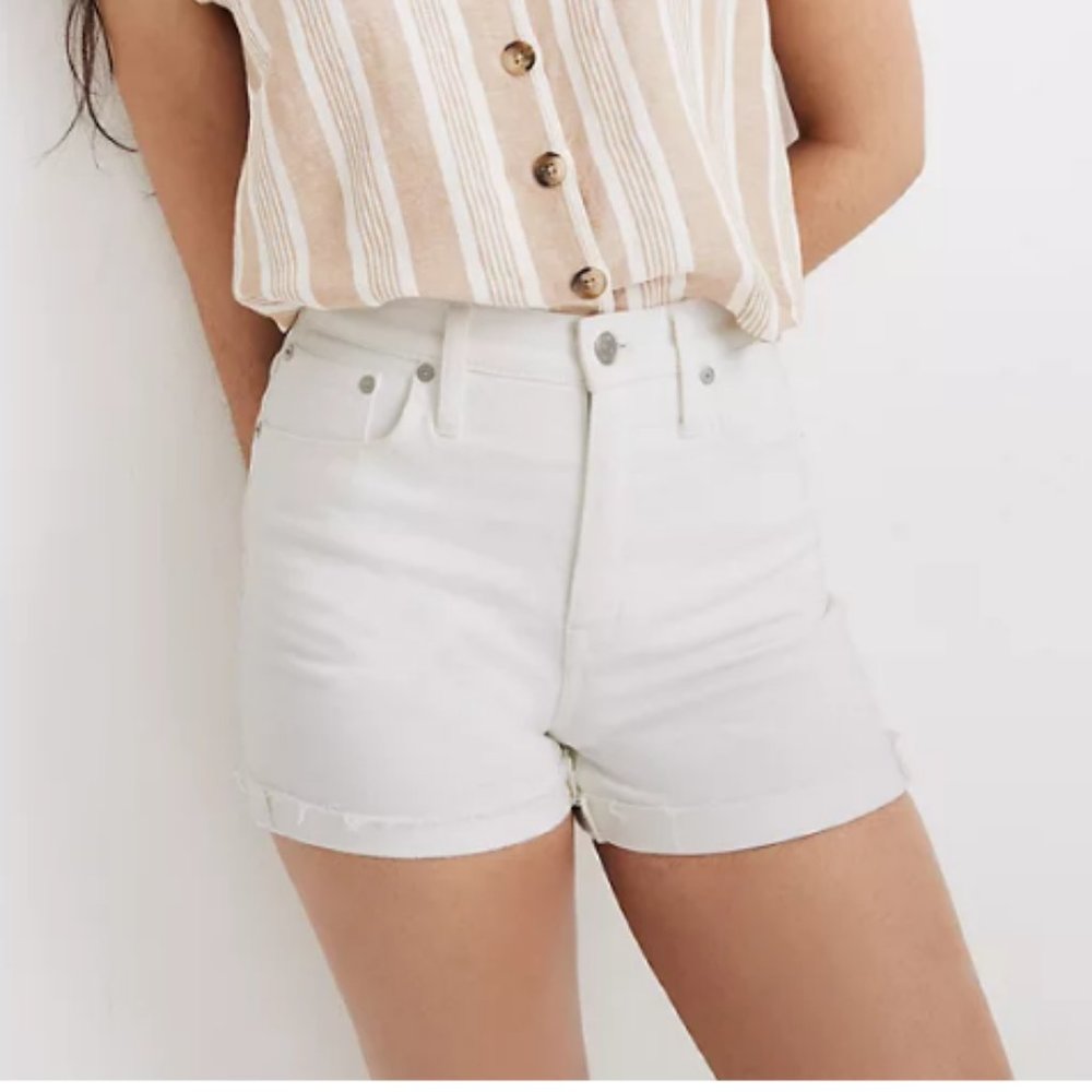 NWT Madewell High-Rise Denim Shorts in Tile White Size 32